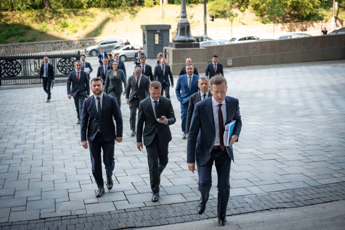 Vidbulosya-pershe-zasidannya-novoho-skladu-uryadu-2
